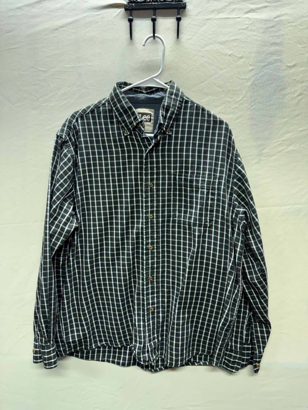 Lee Plaid Long Sleeve Button Down Shirt Size L Green Black Cotton
